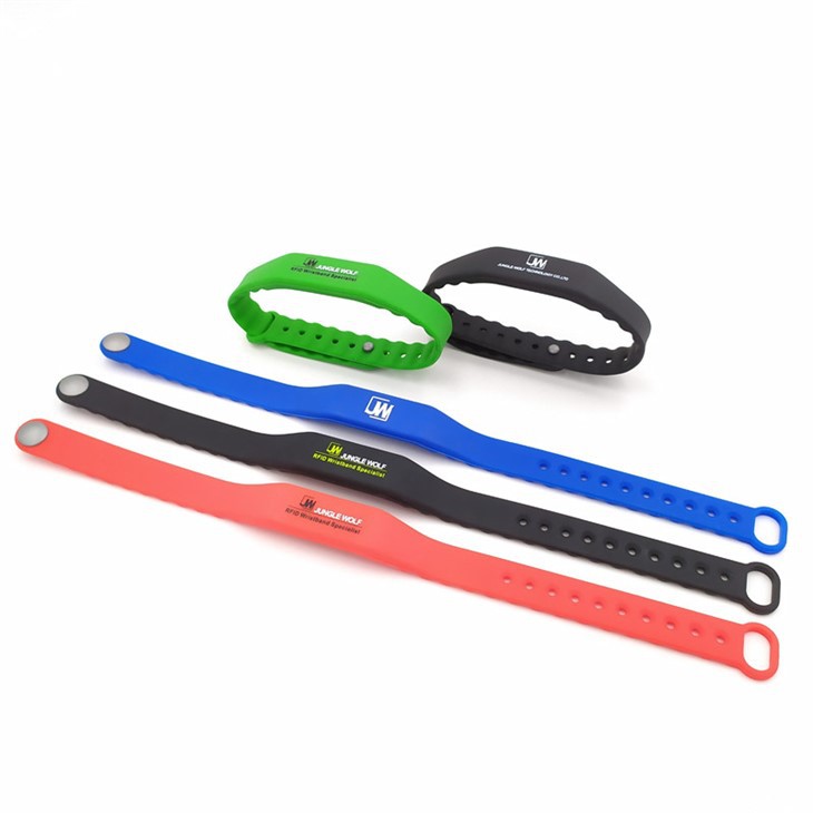 Wristband tas-silikonju għassa NFC